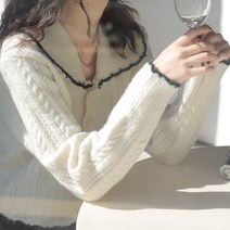 문립 소프트 찹쌀 스웨터 여자 가을 겨울 한과 부드러운 스타일 디자인 감각 루즈 짧은 니트 카디건