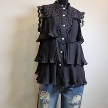 레이스 배색 쉬폰 주름 3단 캉캉 나시 블라우스