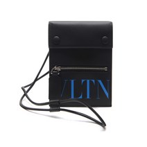 발렌티노 20FW 남성 VLTN 스트랩 파우치백 UY2P0Q83_JEY_KP8_20F UY2P0Q83 _JE Y_KP8_20F