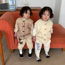 메론스위치 가벼운봄조끼