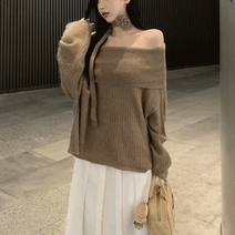 오프숄더 타이업 루즈핏 니트 티셔츠 AG117191