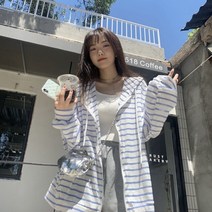 저렴한 블루 스트라이프 후드 선스크린 카디건 코트 여성용 트렌디 여름 느슨한 얇은 올 매칭 아우터