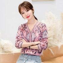 봄기질 브이넥 싱글 빈티지 프린트 패치나사가디건 상의녀