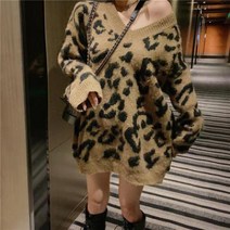 반하나 호피무늬 브이넥 롱 니트 후드