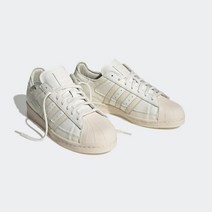 국내매장용 ADIDAS 아디다스 슈퍼스타82 화이트 GY2568 라이프스타일 패션 스니커즈 운동화
