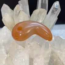 천연 원석 인간관계운 홍옥수 카넬리안 곡옥 35g h3cm (1점)
