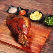 정성담은푸드 캠핑음식 만화고기 통족발 돈학 750g (새우젓소스 무료증정)