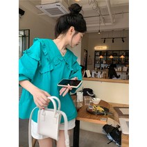 퐁순싸롱 오버핏 빅 프릴 카라 반팔 A라인 코튼 블라우스 SY