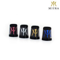 미우라 아이언 페럴, 핑크