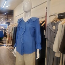 블루페페 중앙로 넥라인 프릴 블라우스 BL 222MSC001