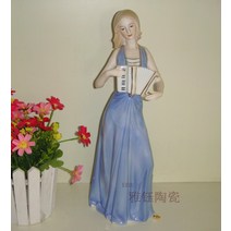 LLADRO 야드로 스타일 도자기 인형 집들이 결혼 선물 북유럽 감성 소품, 오르간