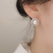 수아벨 한복에 어울리는 혼주 진주귀걸이