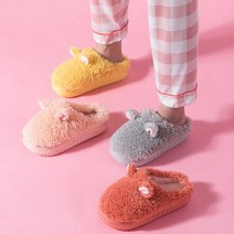 푹신푹신 발편한 따뜻한 겨울 여성 통굽 털 슬리퍼 여자 사무실 퍼 실내화 회사용 학교 거실 실내 직장인 거실화 굽있는 쿠션좋은 편안한 사무실 뽀글이 털실내화 겨울용 겨울슬리퍼 외출