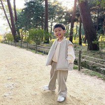 오버핏 퀼팅 패딩 조끼 등원룩 간절기 코디룩 부자룩