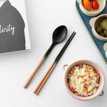 그라데이션 옻칠수저세트 예쁜 나무수저 센스있는집들이선물 주방인테리어소품 테이블용품 플레이팅, 카디프그린