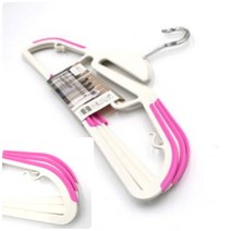 위천일 논슬립 홈 파워 옷걸이 3개입 기능성옷걸이 남성옷걸이 플라스틱옷걸이 좁은공간옷걸이