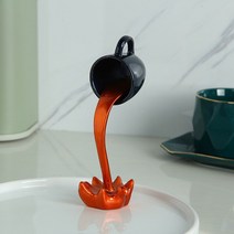 소품샵 카페 소품 포토존 장식컵 수 지 동상 부동 커피 컵 아트 조각 홈 부엌 장식 공예 유출 매직 쏟아져 액체 스플래시 머그잔, [02] 02