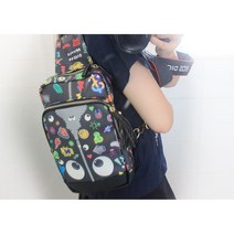 트레블 휴대 간편 캐릭터 보조 슬링백 전동킥보드 자전거출근 자전거통학 옆으로매는가방 메신저가방 자출