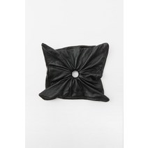 독일 자라 ZARA SQUARE 가죽 스크런치 - 색상 : 블랙 619095