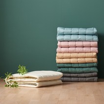 루사 가을 겨울 오브제 컬러 출시 도톰한 누빔패드, 다크그린