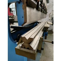 CNC 유압 프레스 브레이크 시트 금속 벤딩 머신 80t 1600mm 핫, 한개옵션0