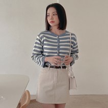 금장스트라이프가디건