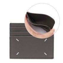 메종마르지엘라 22FW 여성 스티치 넘버링 카드지갑 (S56UI0214_P4985_T8031_22F)