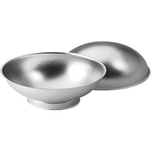 Wilton 3D 스포츠 볼 케이크 팬 골프공 농구공 또는 야구공에서 행성이나 행복한 얼굴 이모티콘까지 4피스 세트 스탠드 2개와 팬 2개 포함 15.24cm (6인치)