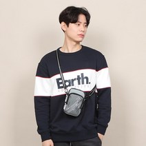 강아지산책 외출용 미니크로스백 어좁코디 고스룩 남자메신저백 고딕웨어 아웃도어룩
