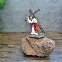 십자가 진 예수님 조각상 크리스마스 모형 조각 예수 장식 교회 성당 소품