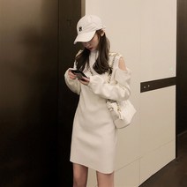 줄리엔느 여성 어깨트임 데일리 숏 원피스