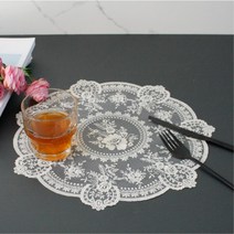 가구 기스보호 꽃무늬 레이스 테이블매트 신혼집 매장용 대리석 탁탁소리no 호텔느낌, 화이트