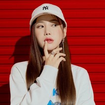 [백화점매장 정품출고] 엠엘비 야구모자 볼캡MLB MLB x Disney 도날드덕 언스트럭쳐 볼캡 뉴욕양키스 상품코드 3ACPD011N-50IVS