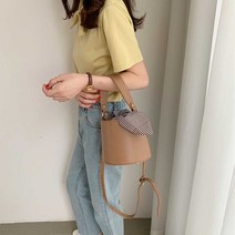 나미나라 청담동 며느리룩 숄더백 예쁜 작은 가방 나들이 코디