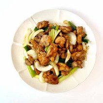 [집밥처럼 간장파닭갈비밀키트] 유통기한이 넉넉하고 꼼꼼한 포장 달콤짭짤 담백하고 감칠맛 쫄깃한 국내산 닭고기 푸짐하고 간편한 술안주 야식 요리, 600g, 1세트