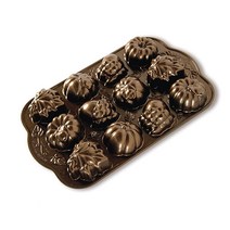 Nordic Ware Autumn Delights 케이클렛 팬