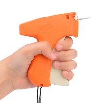 의류 상표 라벨 부착 택총 택건