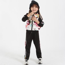 327450fc-1b1a-4343-a631-9597bf61ff5b.jpg