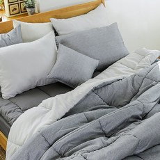 414e1d6b-0edd-4ab0-8315-6f8ab0d5a624.jpg