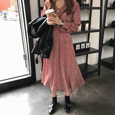 b2e782d7-db98-4602-9f7c-41d93bf5452f.jpg