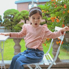 ff2066b1-3e52-45a8-91dd-47ccdba7a979.jpg