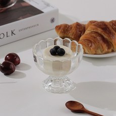 이우아여사 플리츠 고블렛 글라스 요거트...