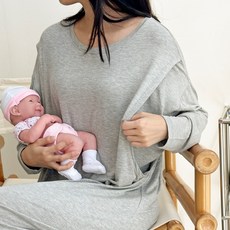 BLOOMMATERNITY 寬鬆版型哺乳連身裙