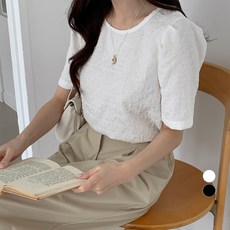 afinar 女款基本浮雕泡泡短袖襯衫