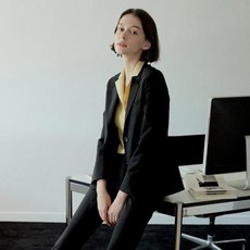 헤지스여성자켓