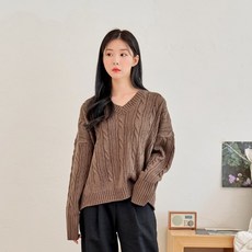 반에이크 여성용 버킷꽈배기 브이넥 니트