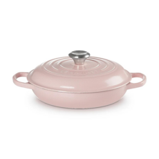 LE CREUSET 典藏淺底鐵鍋 鋼頭 26cm 雪紡粉- 烹飪鍋具，為您的廚房增添色彩, 1個