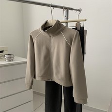 immong Nuri On絲絨高領毛衣夾克