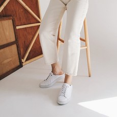 모어화이트