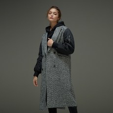 d279f9b7d5528010a33a22c3d6d48970b87afc205cf8c6eb34910f3e980a.jpg